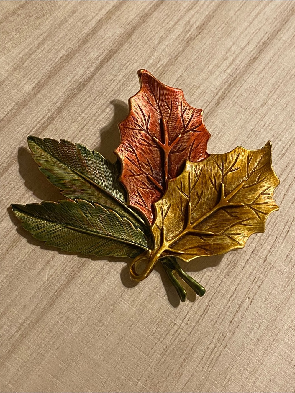 Vintage Tona Brooch Pin 3 Tone Gold, Copper & Green Leaf Brooch